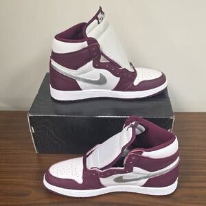 Jordan 1 Retro High OG Bordeaux Size 12 555088-611 2021 NEW With Replacement Box